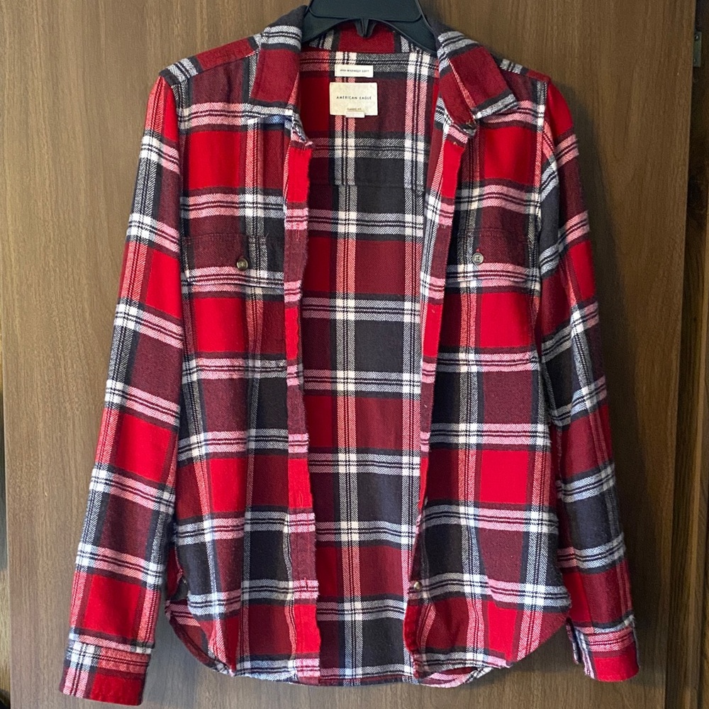 American Eagle Outfitters Ahh-Mazingly Soft Flannel